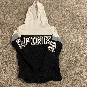 long sleeve shirt/hoodie